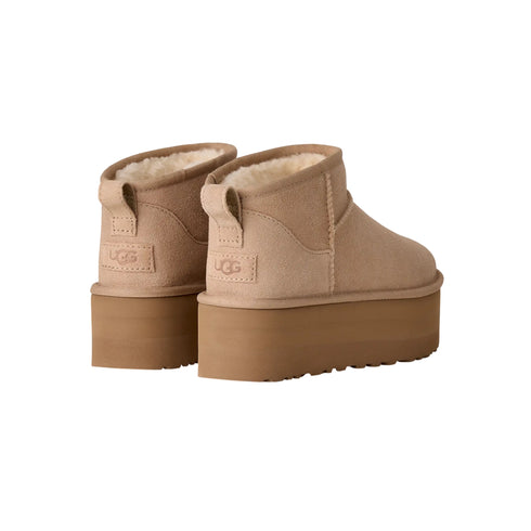 Stivaletto Donna Classic Ultra Mini Platform in montone e pelle scamosciata