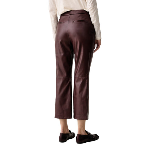 Pantalone Donna modello mini flare, con tasche posteriori a filetto