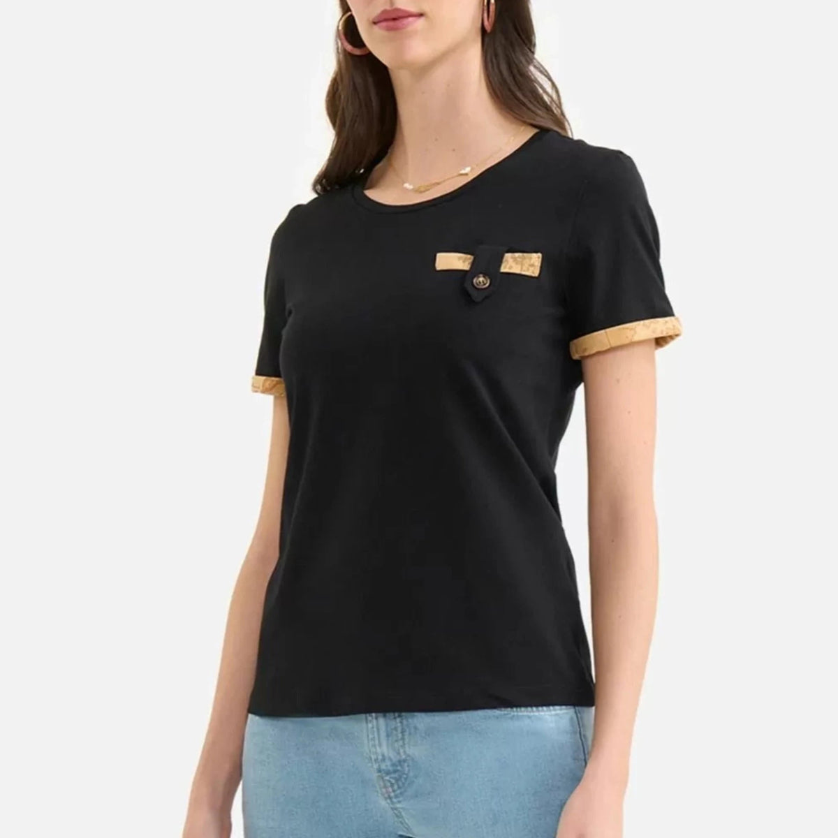 Alviero Martini Women s T shirt with pocket and geo profiles Francavilla Fashion Francavilla Moda