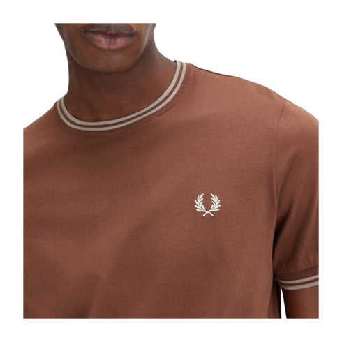 Fred Perry T-shirt T-shirt Uomo Twin Tipped a maniche corte Whisky porridge A24 - FRED PERRYM1588 - W52 - M - Francavilla Moda