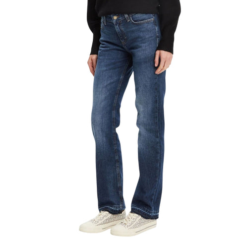 Guess Cinque tasche Guess pantalone in denim scuro donna patch logo sul retro 26 - Francavilla Moda