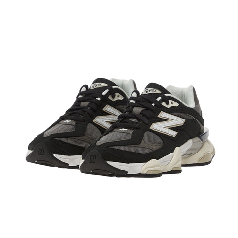 New Balance Sneakers Sneakers Unisex modello 9060 scamosciate 40½ P26-NEW BALANCEU9060510-BLACK-40½ - Francavilla Moda
