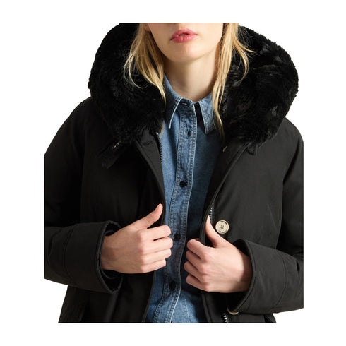 Woolrich Parka Parka Donna Beaker imbottito Nero A24 - WOOLRICHCFWWOU0825FRUT0001 - BLK - S - Francavilla Moda