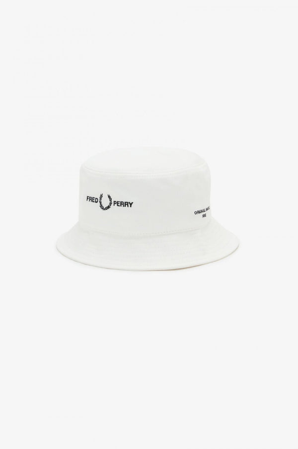 Cappello Unisex alla pescatore con logo ricamato Bianco FRED PERRY- Francavilla Moda
