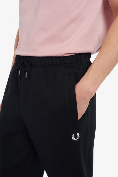 Pantaloni Uomo in tuta con tasche a filetto Nero FRED PERRY- Francavilla Moda