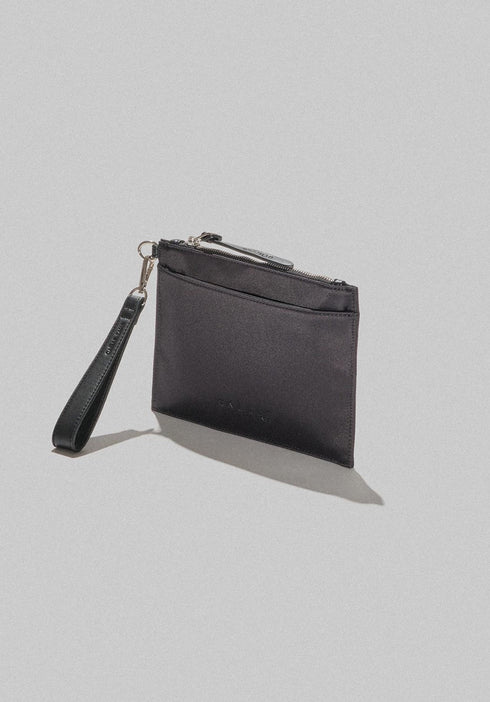 Pochette Uomo con scritta tono su tono Nero GAELLE- Francavilla Moda