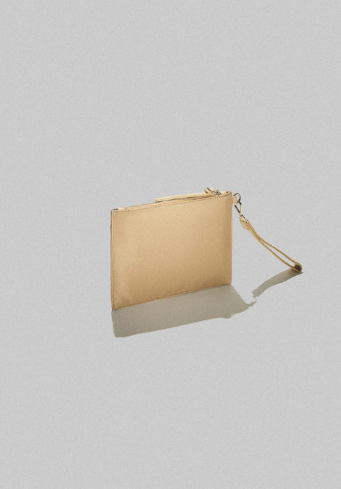 Pochette Uomo con scritta tono su tono Beige GAELLE- Francavilla Moda
