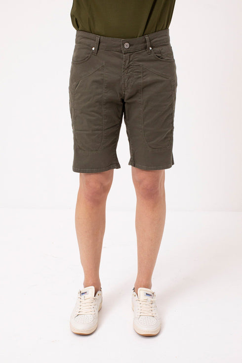 Bermuda Uomo Slim-Fit Tinta Unita Militare Jeckerson- Francavilla Moda