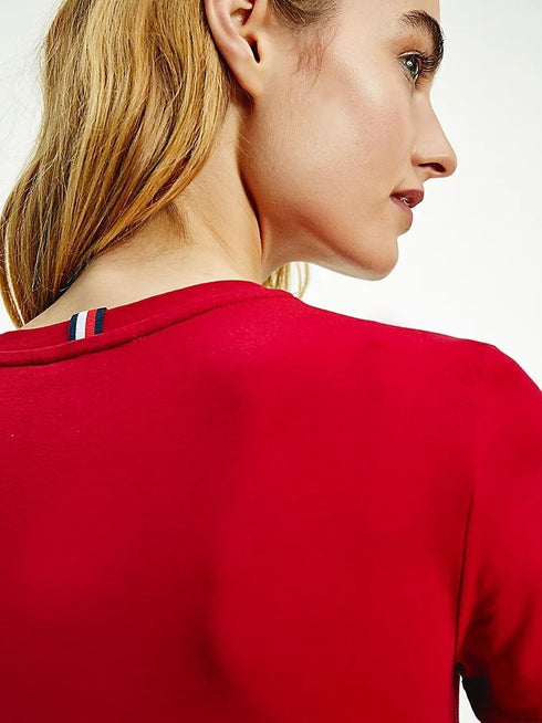 T-Shirt Donna WW26739 con scollatura tonda Bordeaux TOMMY HILFIGER- Francavilla Moda