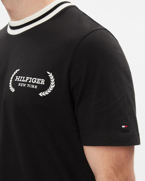 Tommy Hilfiger T-shirt T-shirt Uomo con righe a contrasto Nero P24-TOMMY HILFIGERMW33681-BDS-M - Francavilla Moda