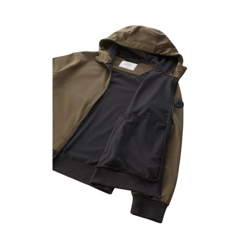 Giubbino Uomo in tessuto Softshell Verde WOOLRICH- Francavilla Moda