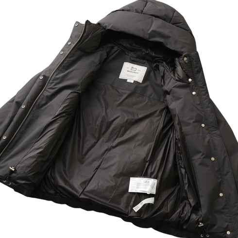 Piumino corto Donna PRESQUE Jacket Nero WOOLRICH- Francavilla Moda